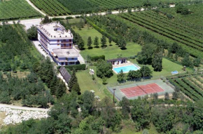  Aktiv Hotel Eden  Дро